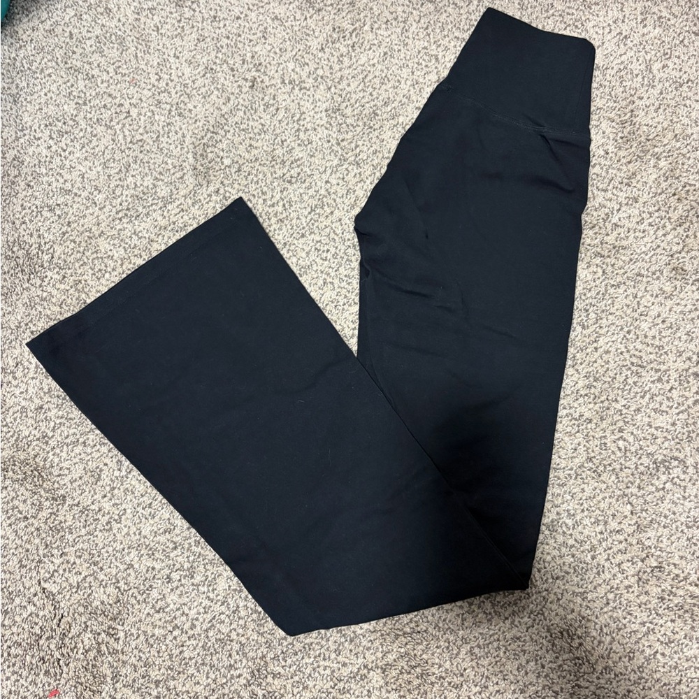 Aerie offline og original holdover flare